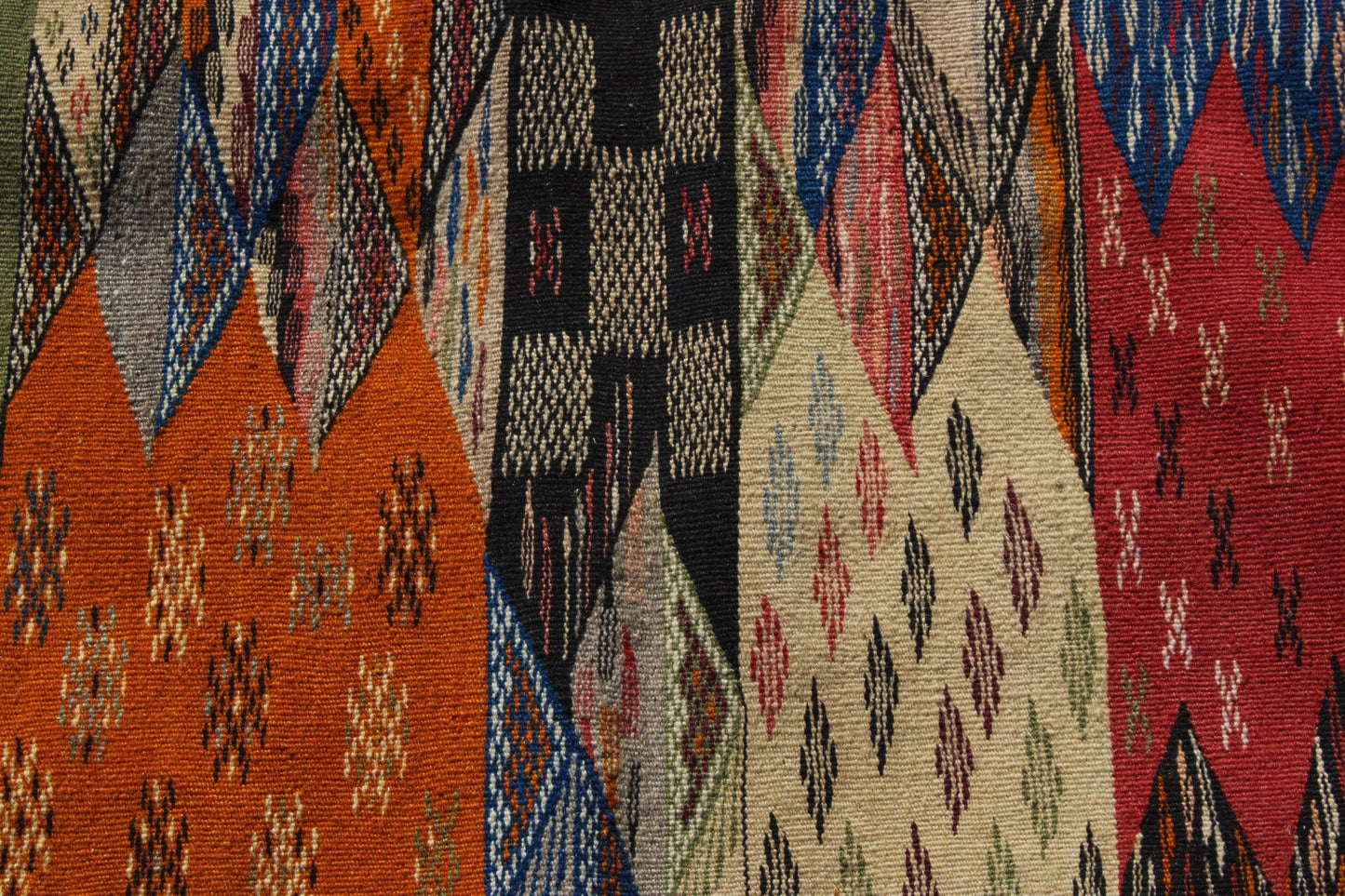 Authentic Moroccan Berber Kilim Rug Picasso Taznakht T63. Handmade tribal rug, expertly woven with traditional craftsmanship 150x60 cm
