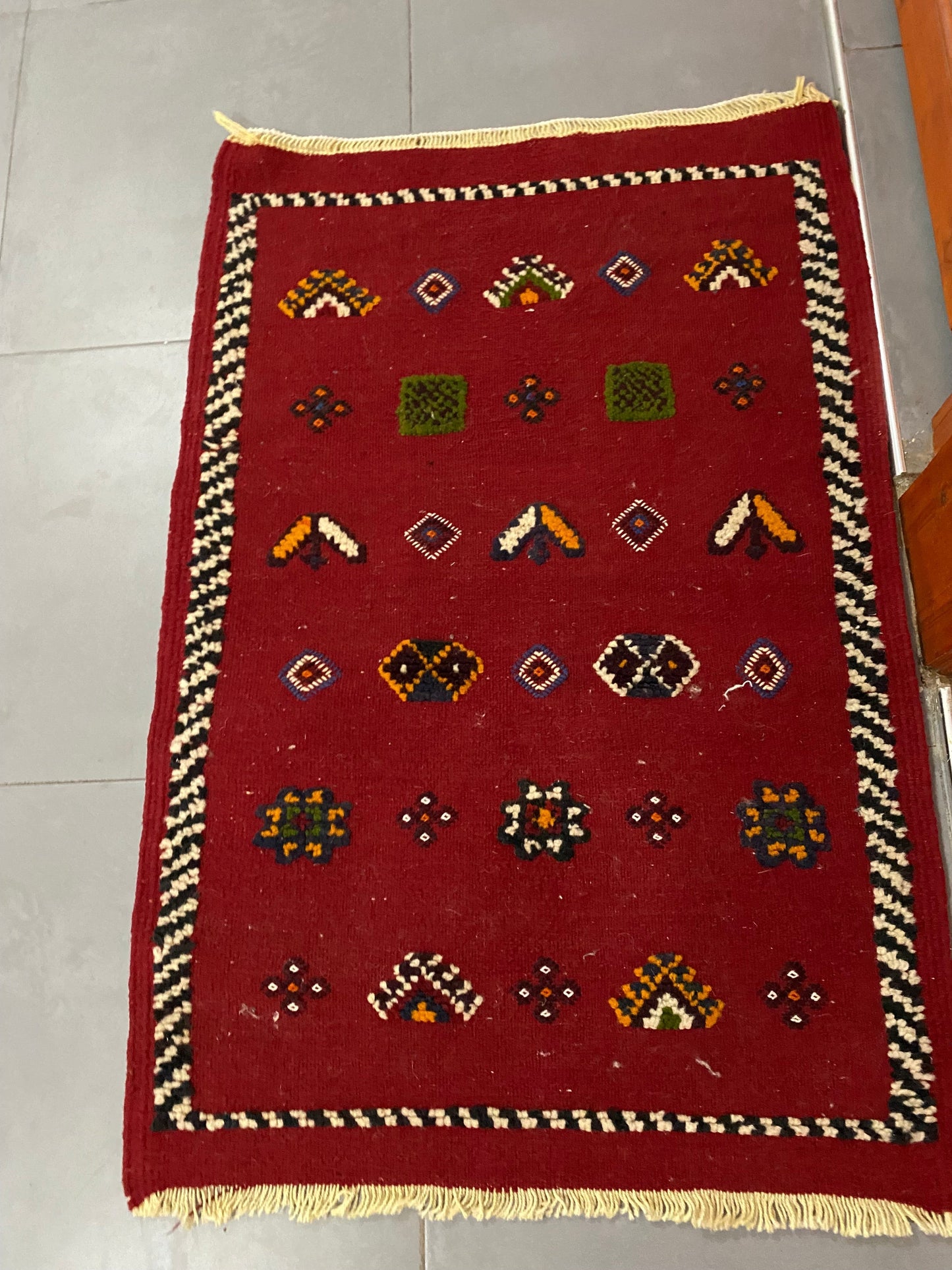 Moroccan Kilim handmade 100%wool berber rugs size is