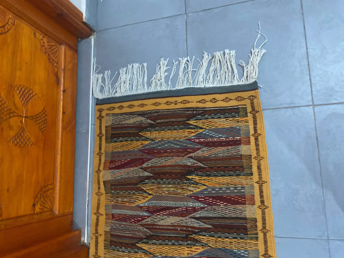 Moroccan Kilim handmade 100%wool berber rugs size is