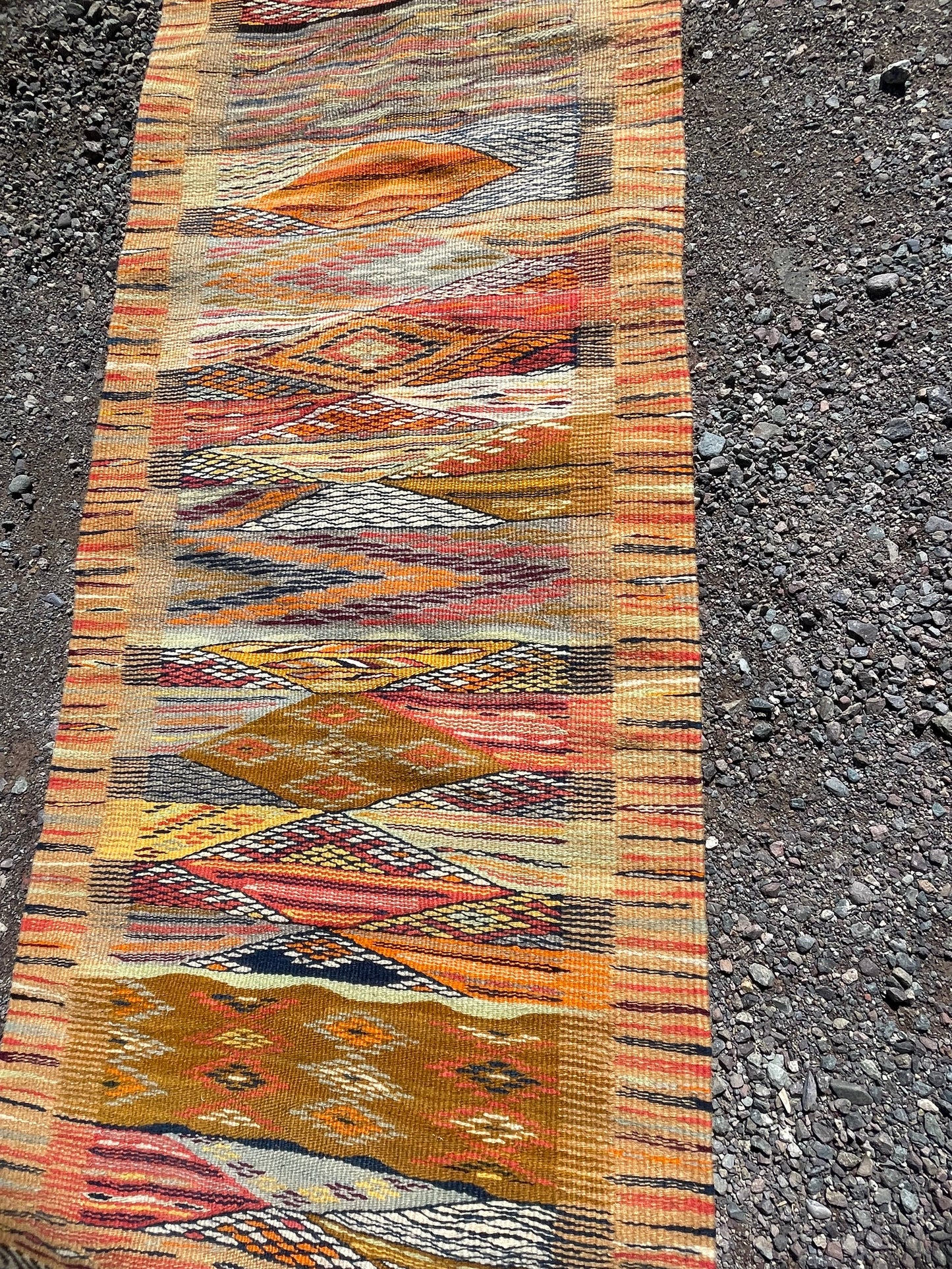 Authentic Moroccan Berber Kilim Rug Picasso Taznakht T63. Handmade tribal rug, expertly woven with traditional craftsmanship 156x054 cm