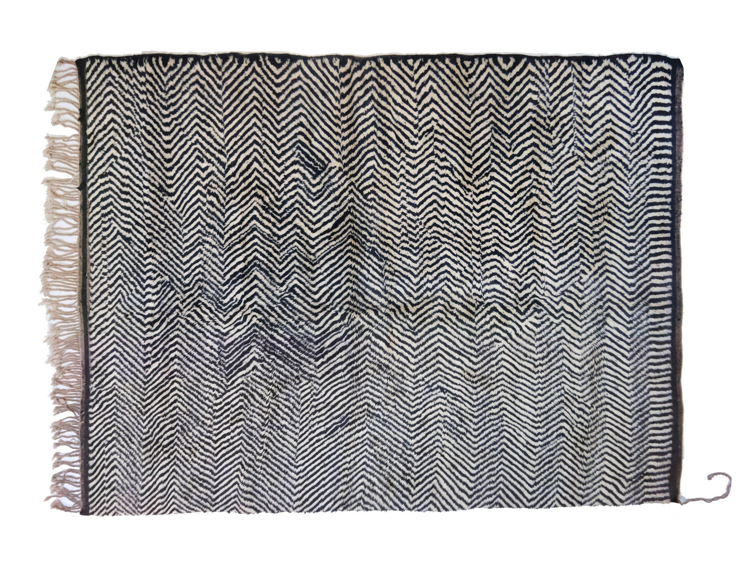Chic Comfort: Moroccan Beni Ourain Rugs Your Home's Style Upgrade"