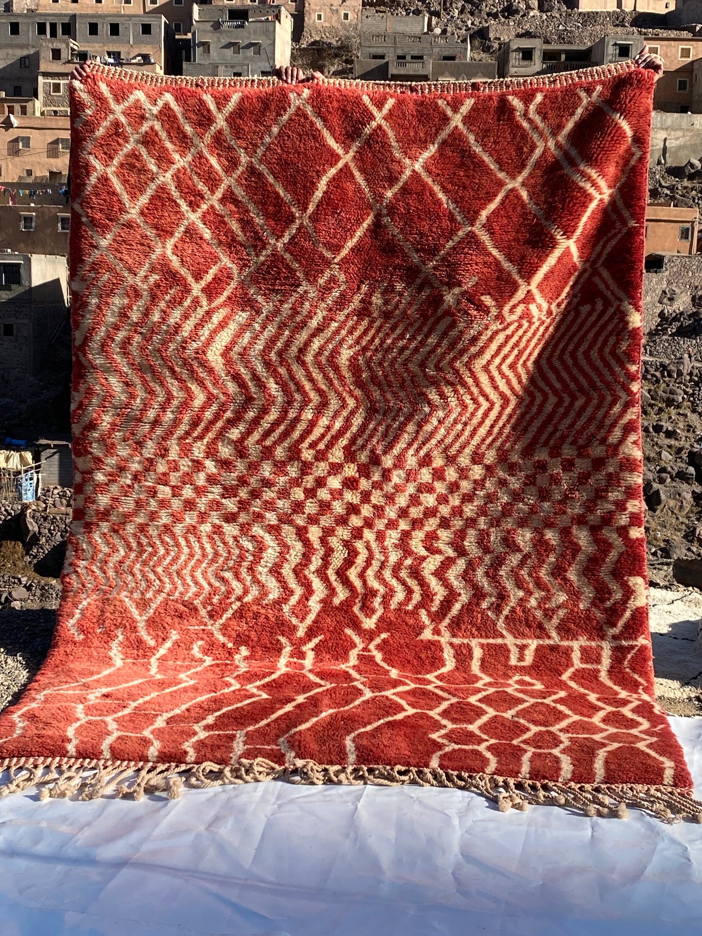 Beni Ourain rugs originate from the Atlas Mountains of Morocco and are characterized by their distinctive, neutral-toned, and geometric designs. These handwoven rugs often feature a plush pile and are made by the Berber tribes,  size is 270x168 cm