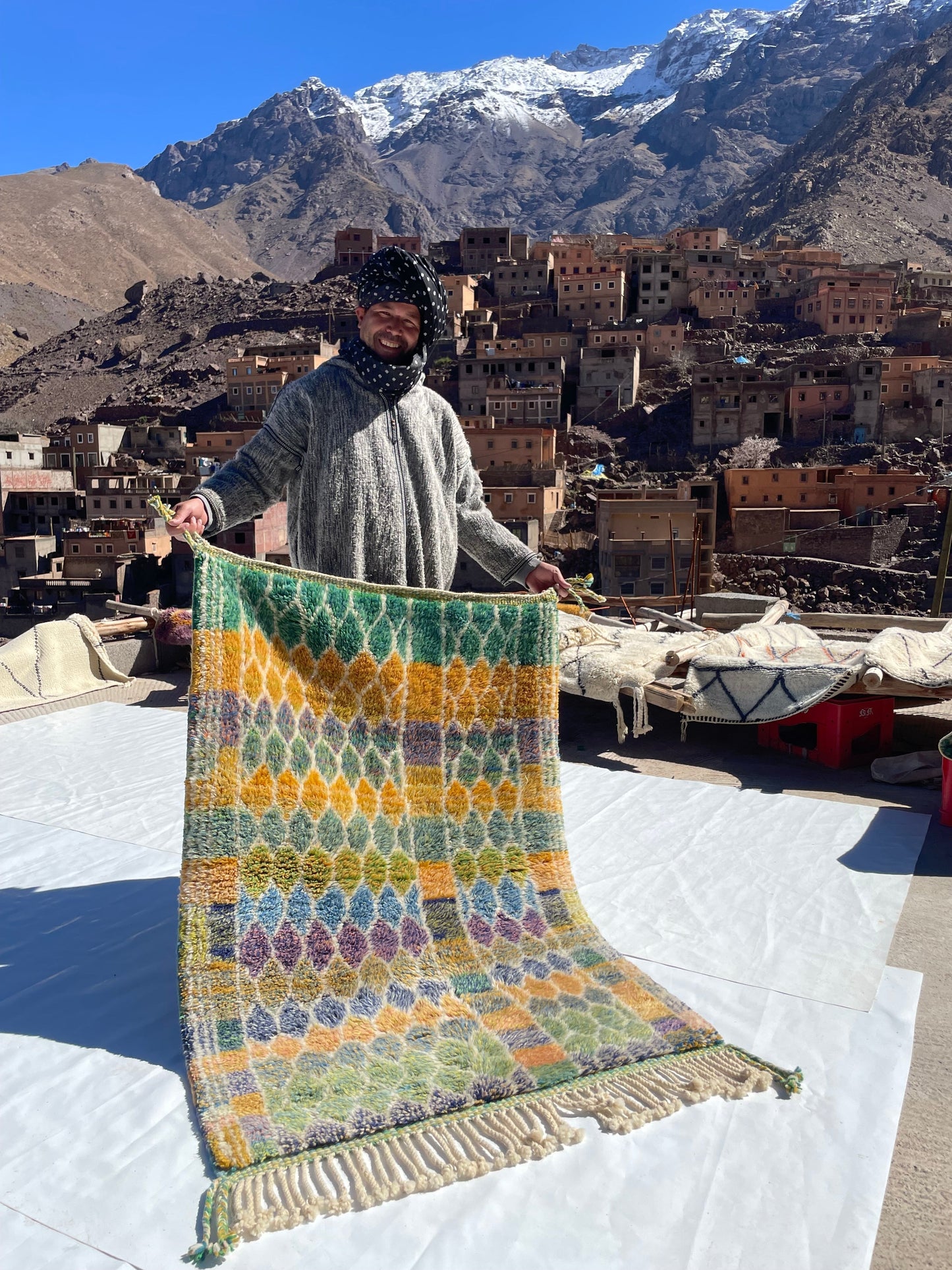 Beni colors carpet woven in atla mountain Berber rug, carpets Berber, wool rugs, 100%wool, size is 160x100 cm in stock