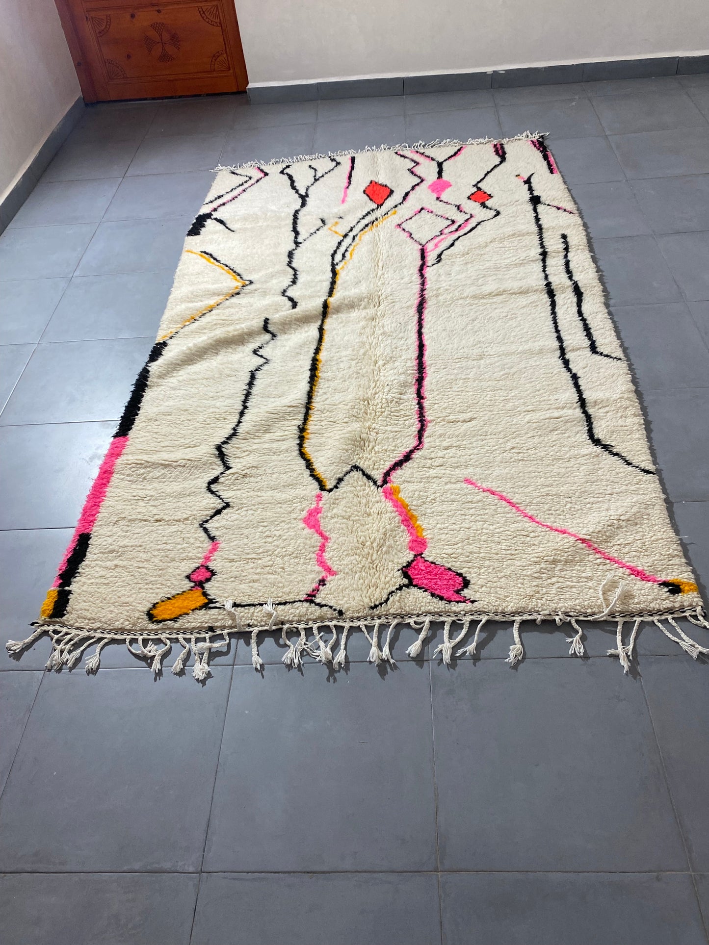 Azilal Carpets are traditional handwoven rugs  rugs handmade hand woven rugs	 hand knotted wool rugrugs vintage size is 230x150 cm