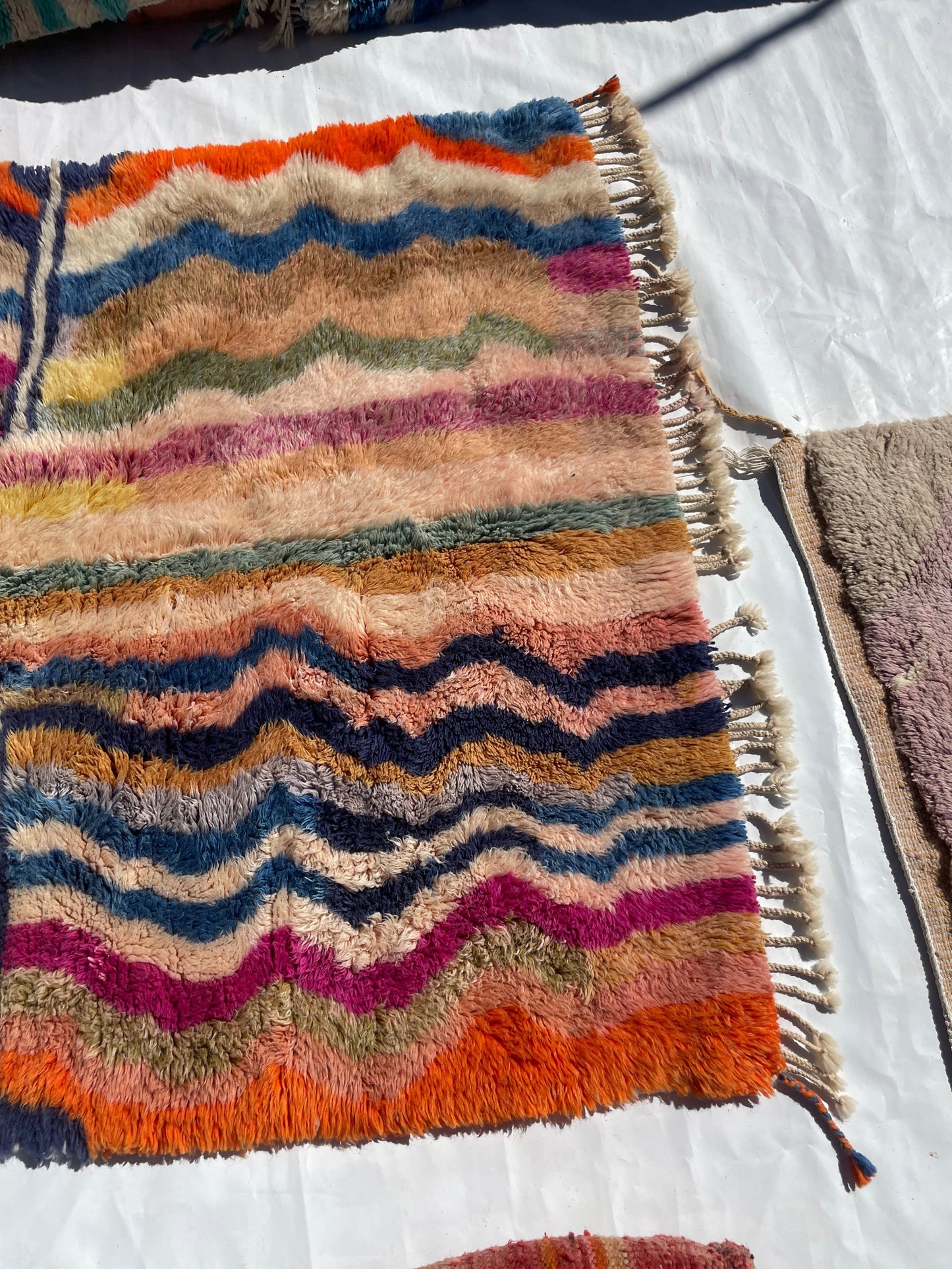 Morocco rugs handmade woven in atlas, Berber carpet in stock size is 220x160 cm