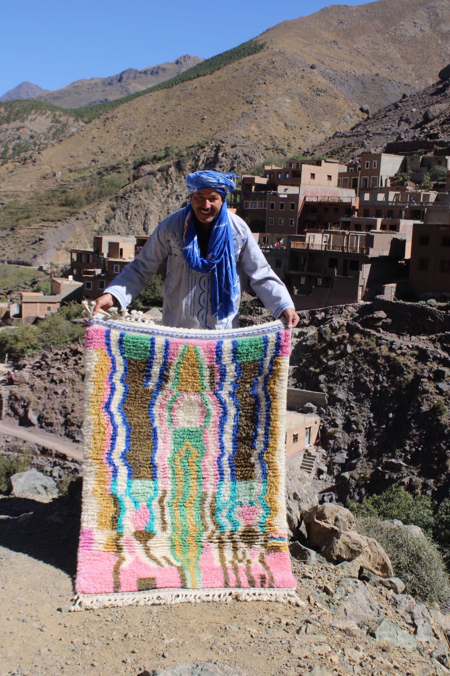 Handmade Moroccan rugs with traditional Berber designs from Morocco.