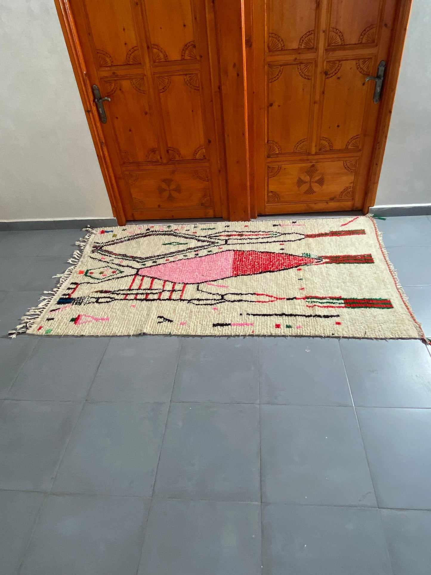 Azilal Carpets are traditional handwoven rugs  rugs handmade hand woven rugs	 hand knotted wool rugrugs vintage size is 230x150 cm