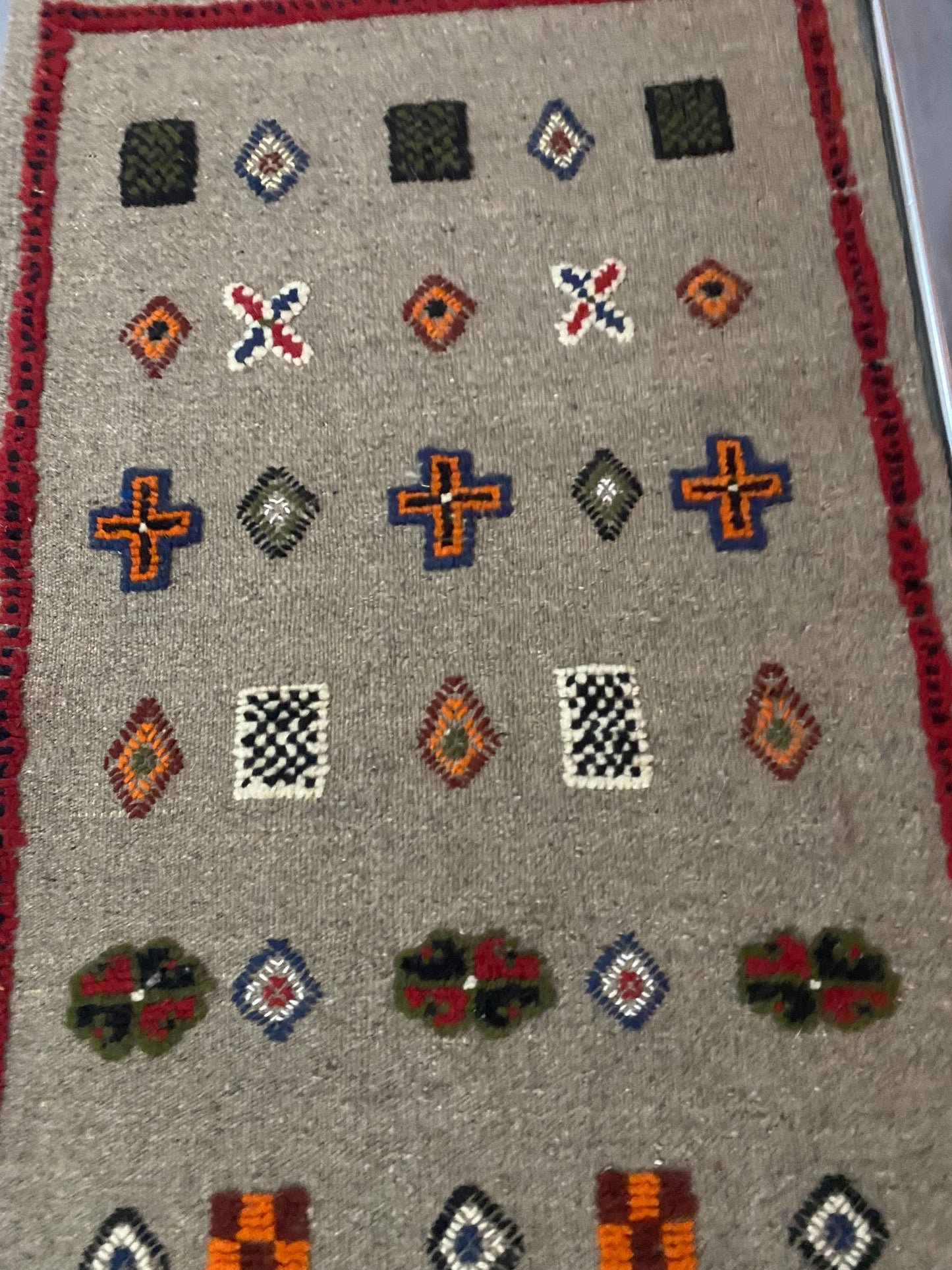 Moroccan  Kilim  handmade 100%wool berber  rugs  size is