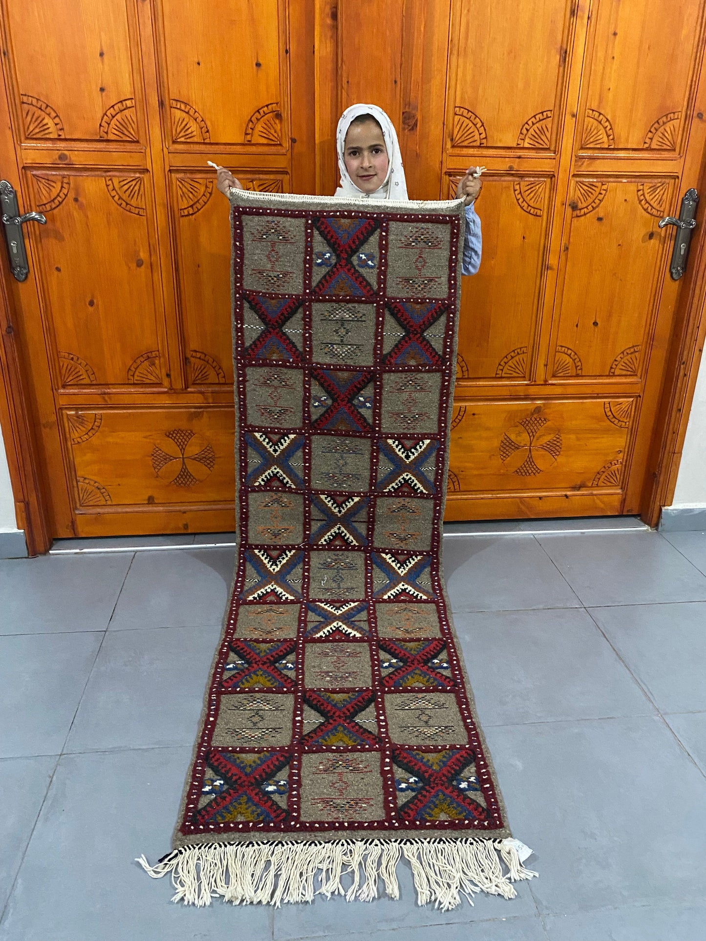 Moroccan  Kilim  handmade 100%wool berber  rugs  size is