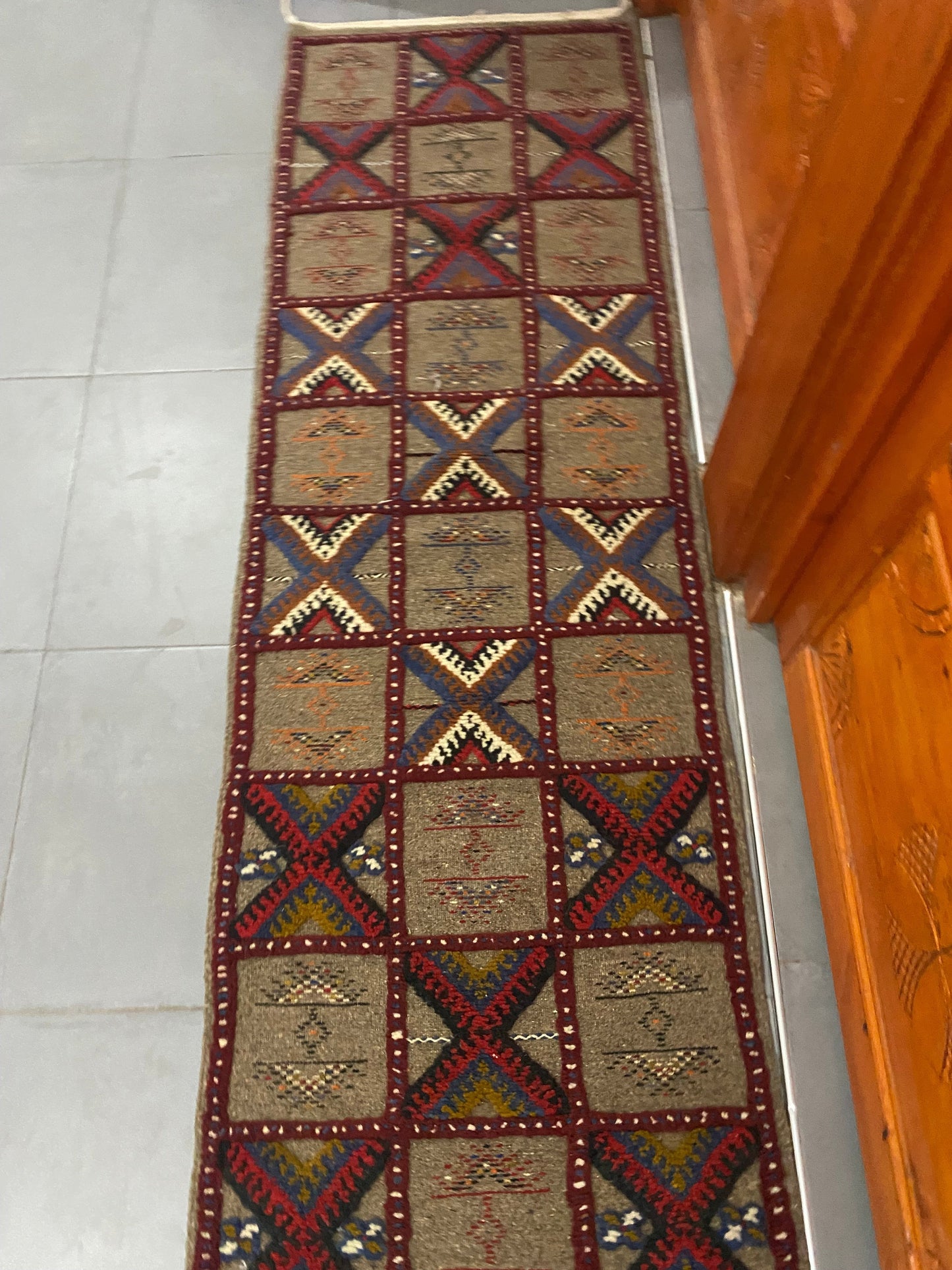 Moroccan  Kilim  handmade 100%wool berber  rugs  size is