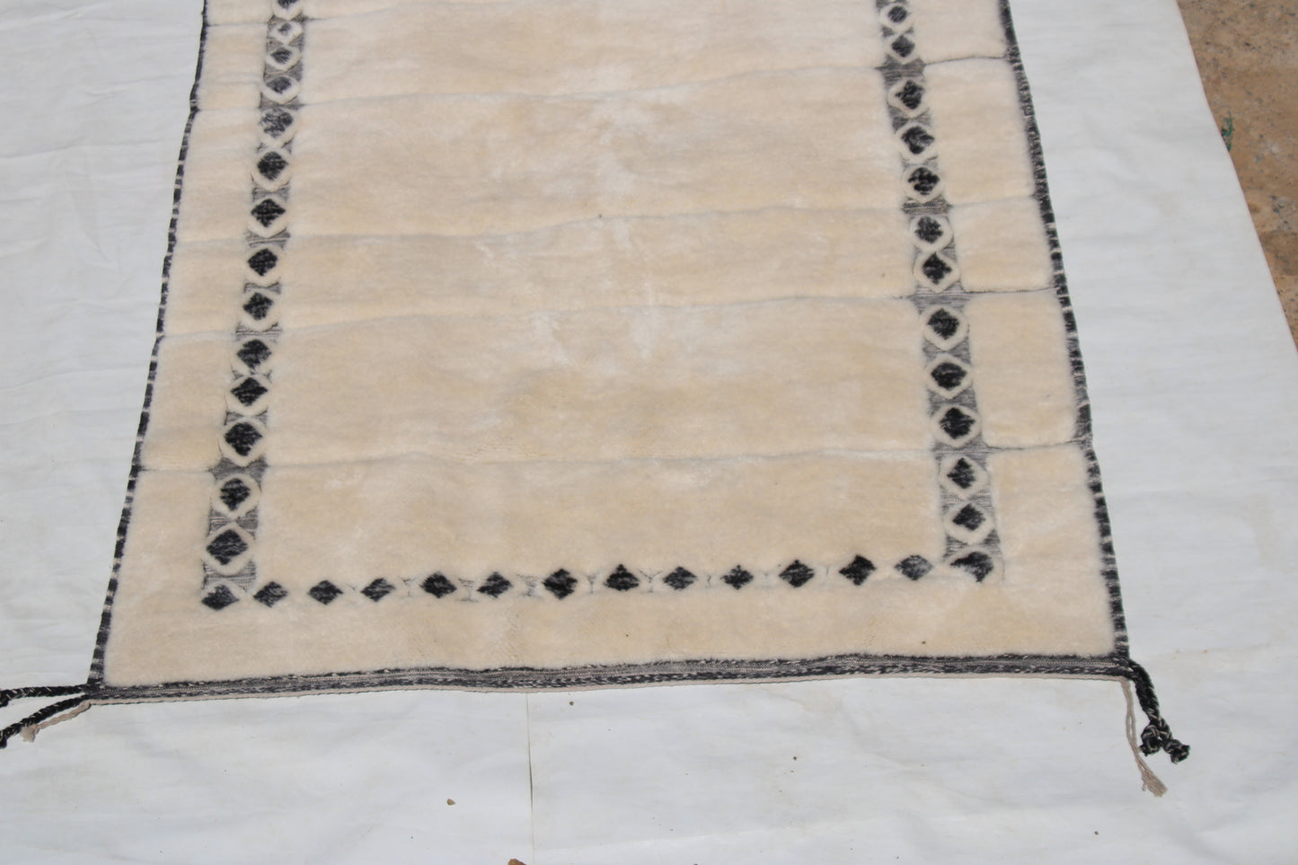 Beni Atlas Moroccan Rug – Handmade Berber Wool Rug