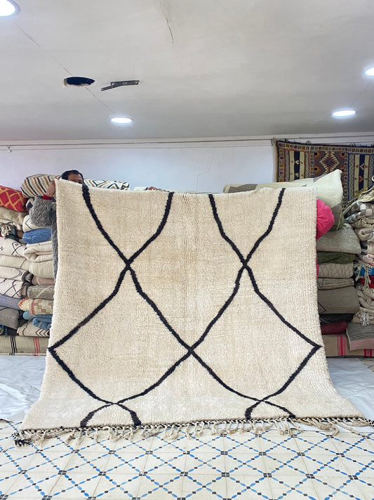 Ben ourain carpet quality number 1. Of Beni carpet’s handmade in Imlil