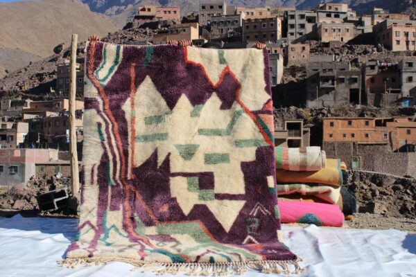 Beni Ourain rugs originate from the Atlas Mountains of Morocco and are characterized by their distinctive, neutral-toned, and geometric designs. These handwoven rugs often feature a plush pile and are made by the Berber tribes,  size is 224x160 cm - Image 6