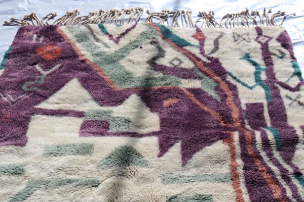 Beni Ourain rugs originate from the Atlas Mountains of Morocco and are characterized by their distinctive, neutral-toned, and geometric designs. These handwoven rugs often feature a plush pile and are made by the Berber tribes,  size is 224x160 cm - Image 9