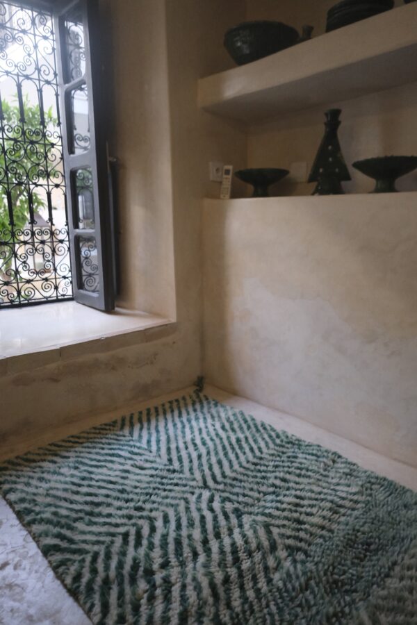 Handwoven Moroccan Rug - Vibrant Berber Design, Cultural Artifact, Skilled Craftsmanship, Unique Home Decor & Heritage Piece - Image 3