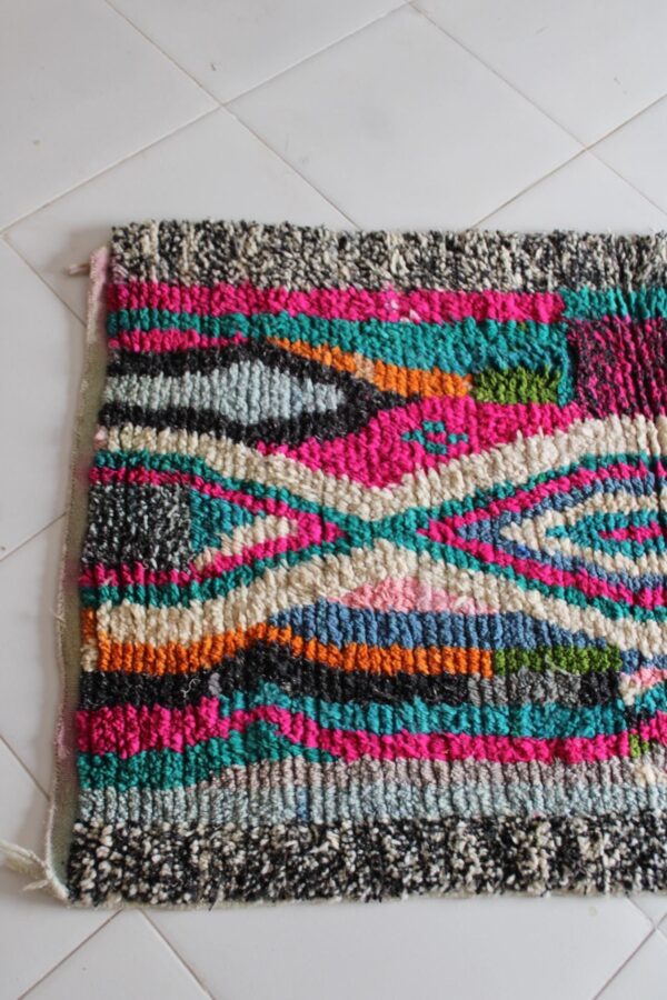 Colorful Moroccan Rug -  Boujad Rug add a touch of bohemian elegance to your space with this stunning, handmade Boujad rug. Measuring 110x60 - Image 4